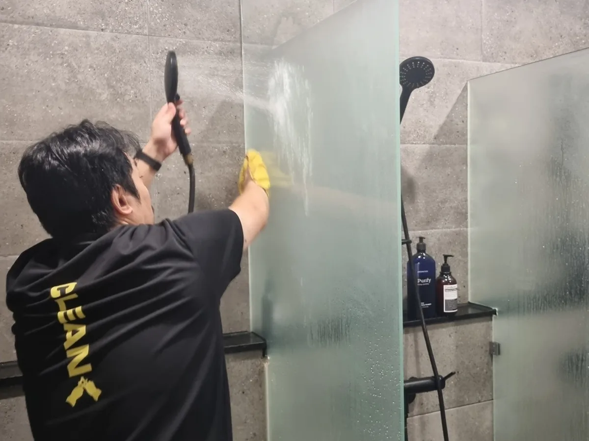 강서구 봉림동 건물 세면대·파우더룸 바닥 위생청소 사례 - 행진크린
